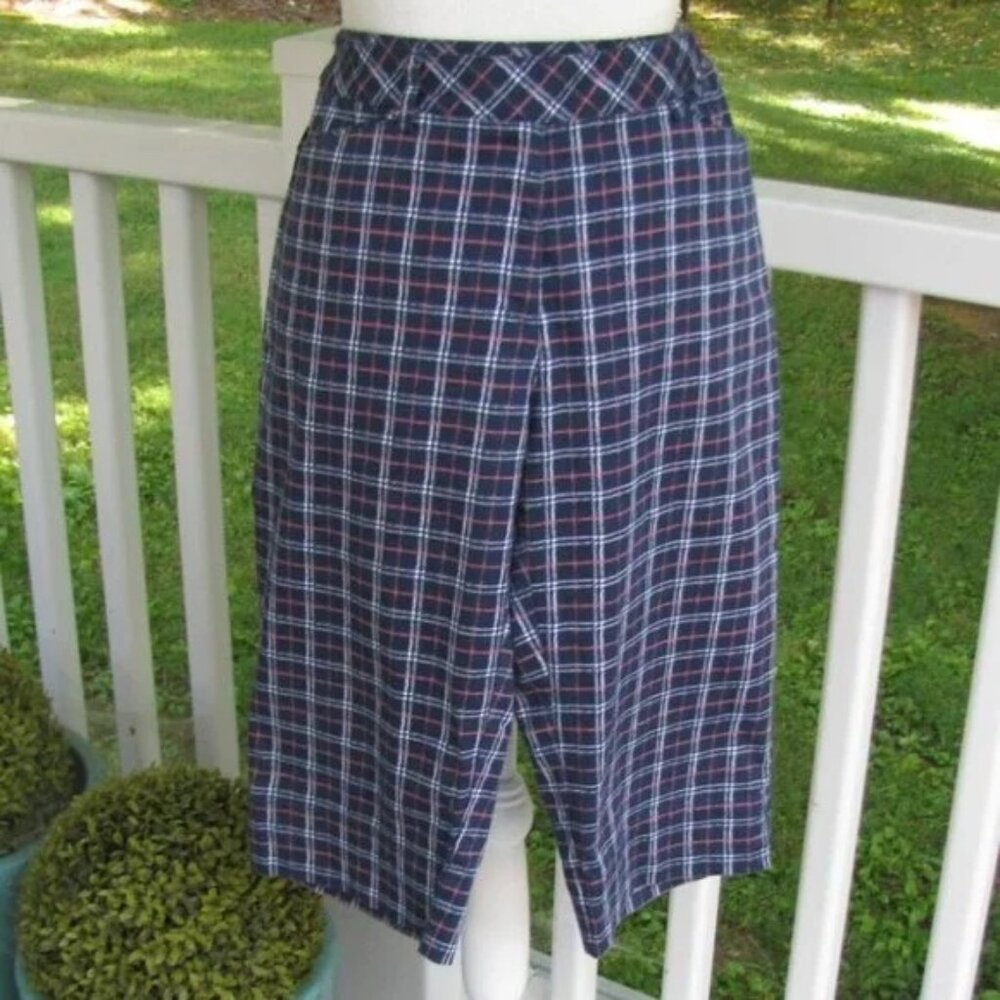 Lady Hagen capri style blue plaid pants trousers 6 cotton athleisure pockets
